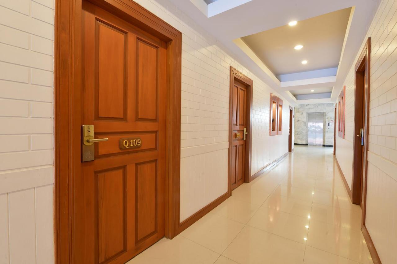 Oyo 109 Ozone Prime Pattaya Otel Dış mekan fotoğraf